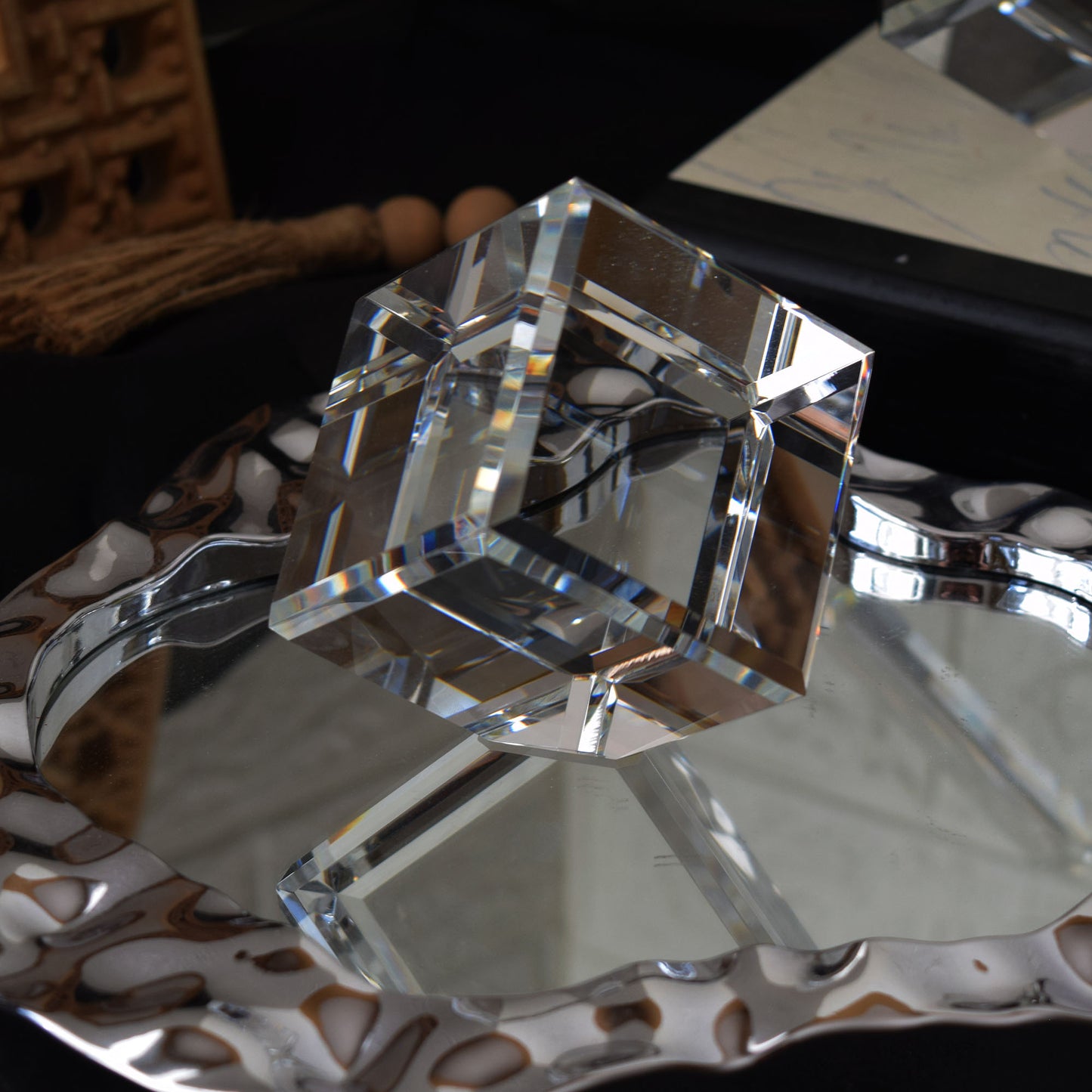 Rotating Crystal Cube — A Personalized Keepsake for Every Special Moment
