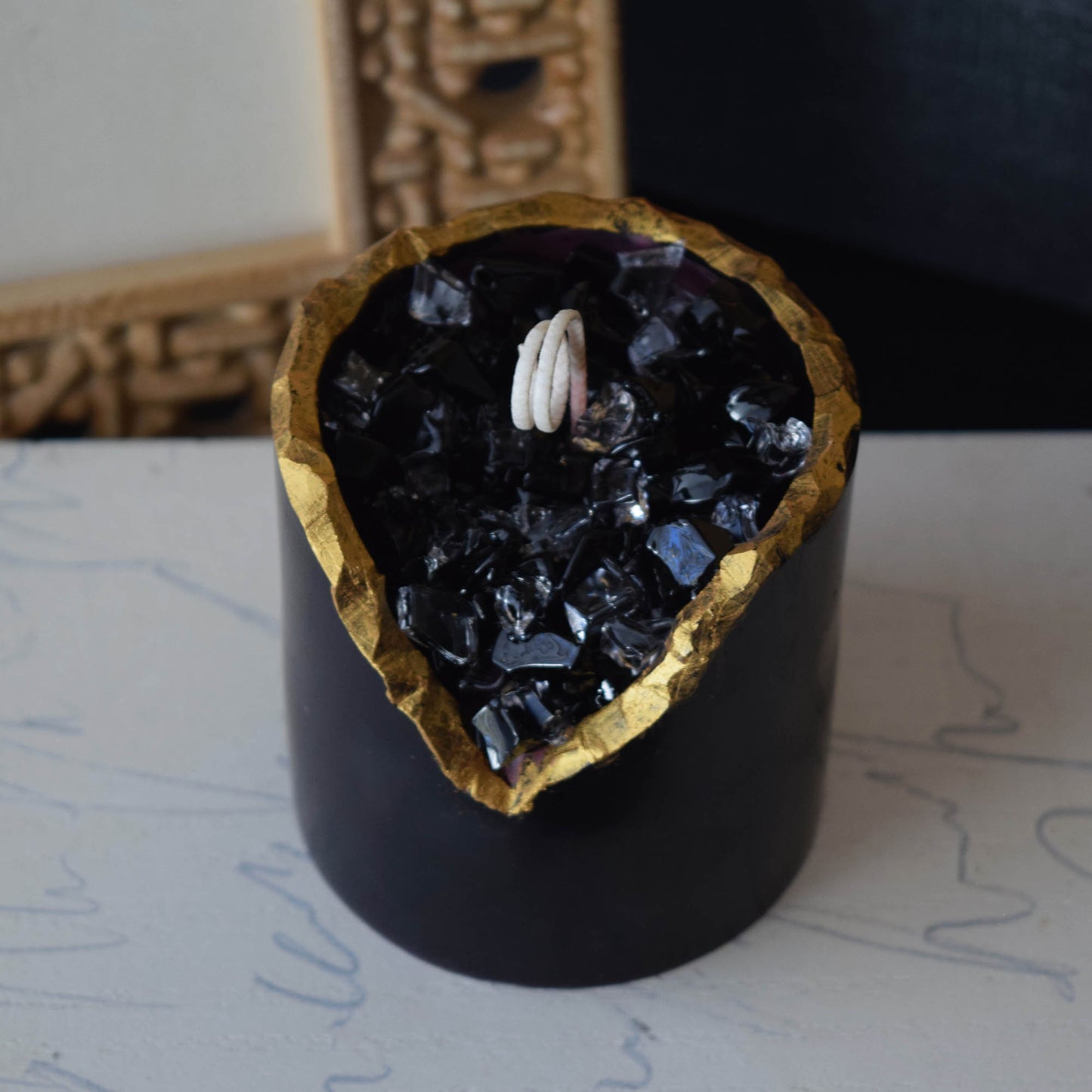 Halloween Black Crystal Candle – Glossy Geode Wax Candle, Gothic Spooky Gift