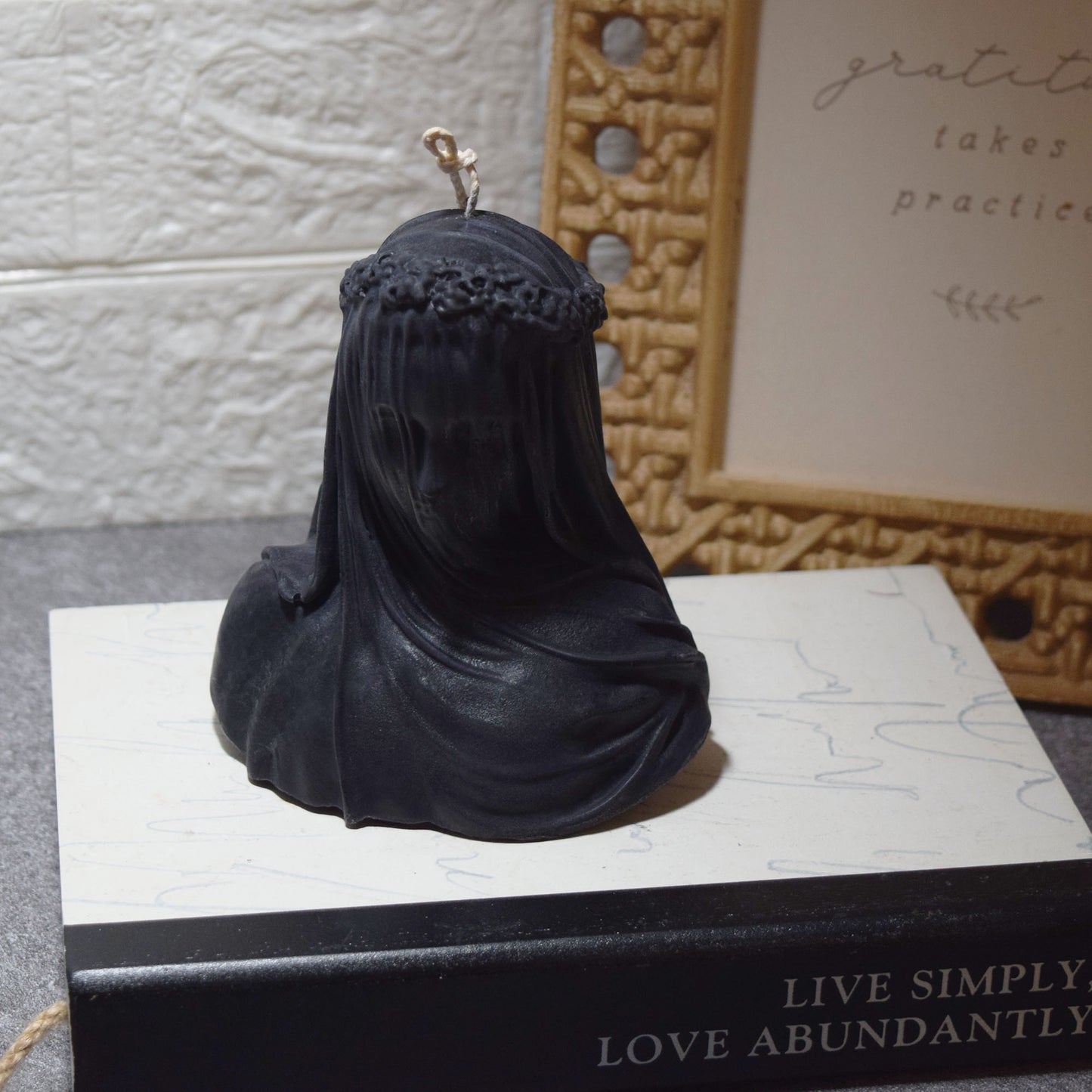 Black Veiled Lady Candle | Gothic Sculpture Candle | Handmade Plam Candle | Dark Art Decor | Unique Gothic Gift
